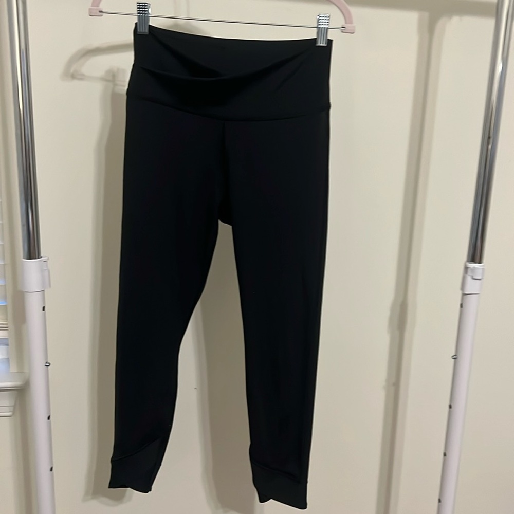 Black Nike Dry-Fit leggings